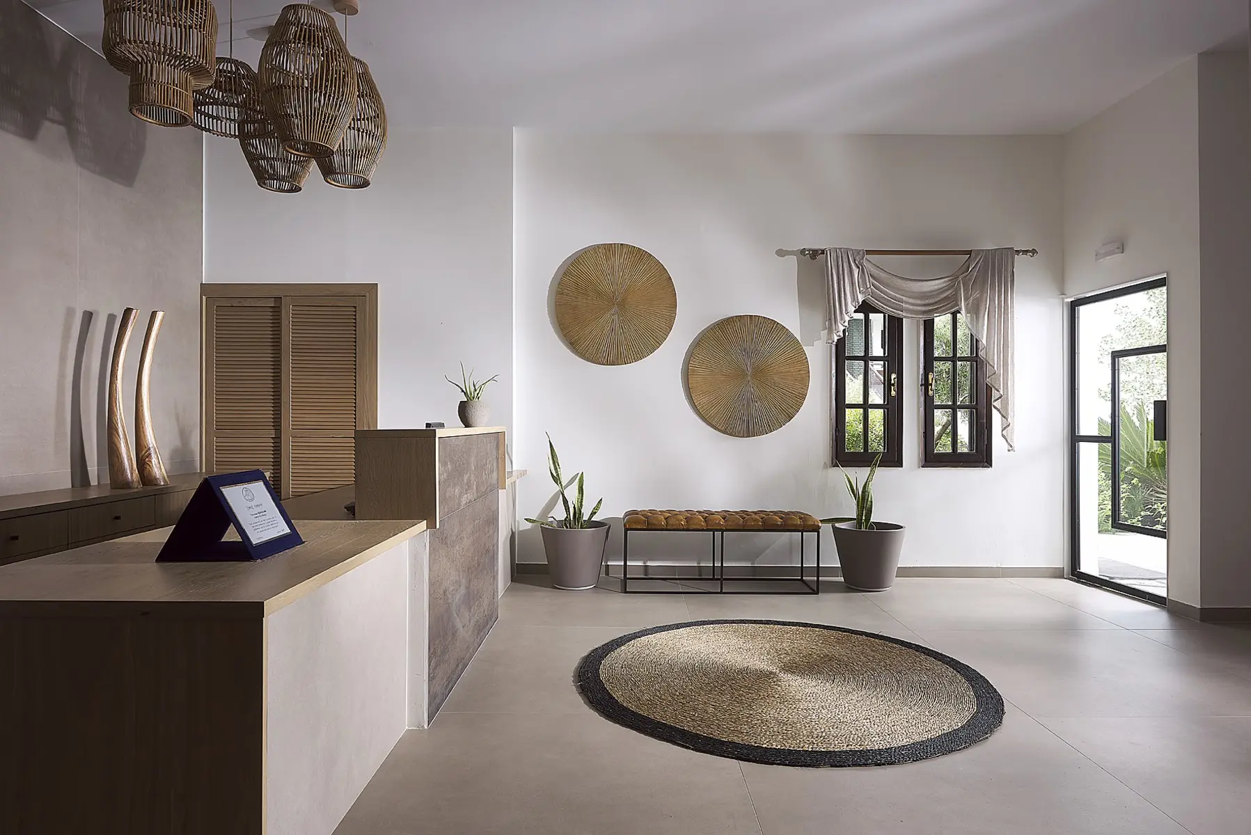 Glavas Inn — GLAVAS INN