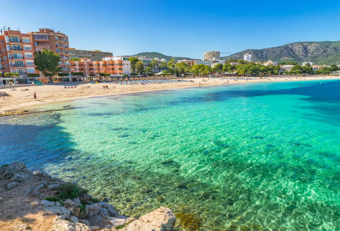 Plaża przy hotelu Globales Mimosa