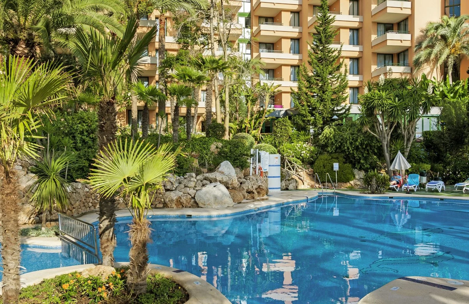 Hotel Globales Nova