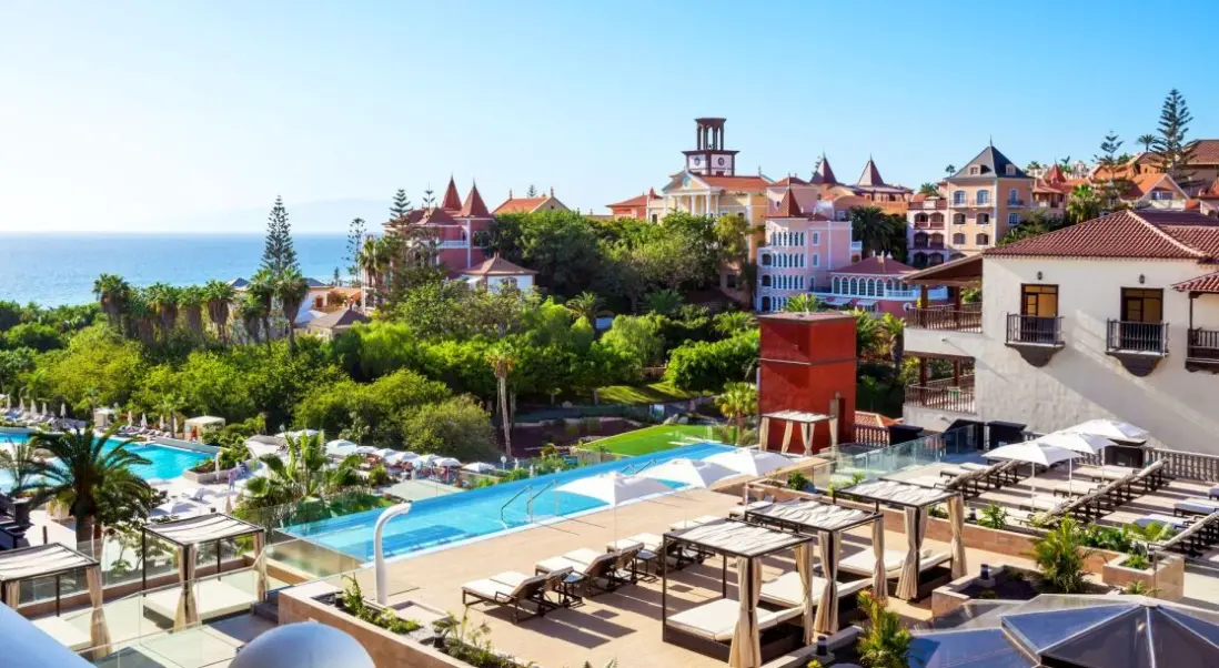 Basen w hotelu Gran Tacande Costa Adeje