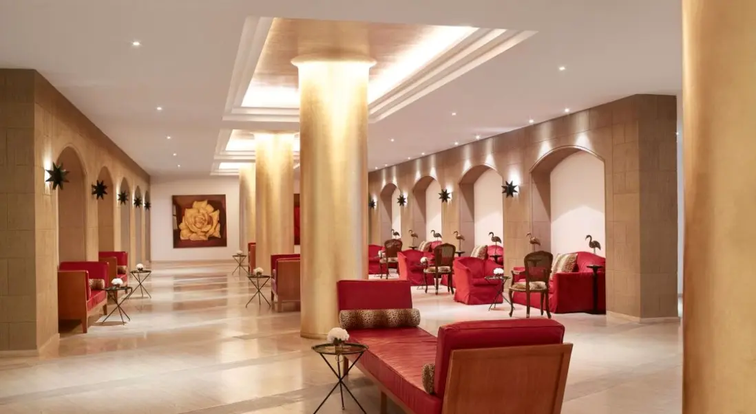 Lobby hotelu Grecotel Luxme Dama Dama