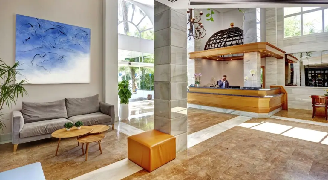 Lobby hotelu Grupotel Alcudia Suite
