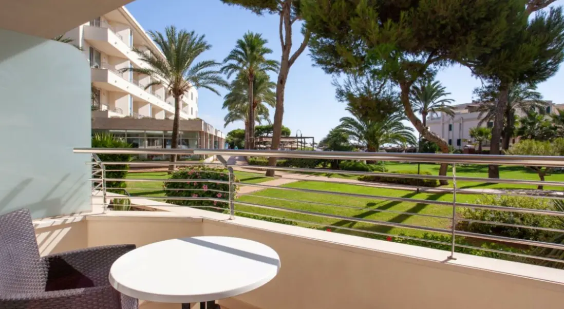Widok z hotelu Grupotel Natura Playa