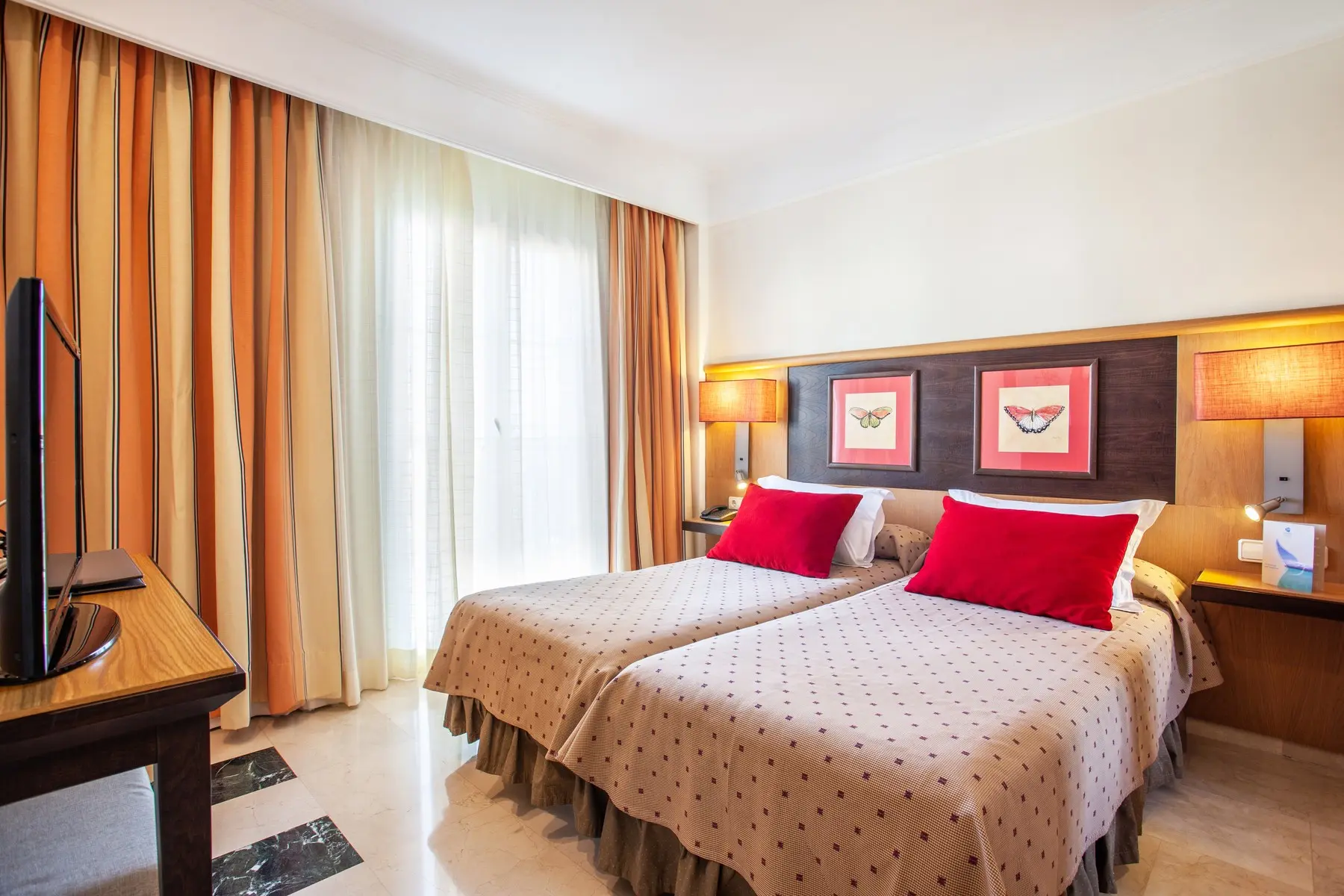 Grupotel Playa de Palma Suites Spa — GRUPOTEL PLAYA DE PALMA SUITES & SPA