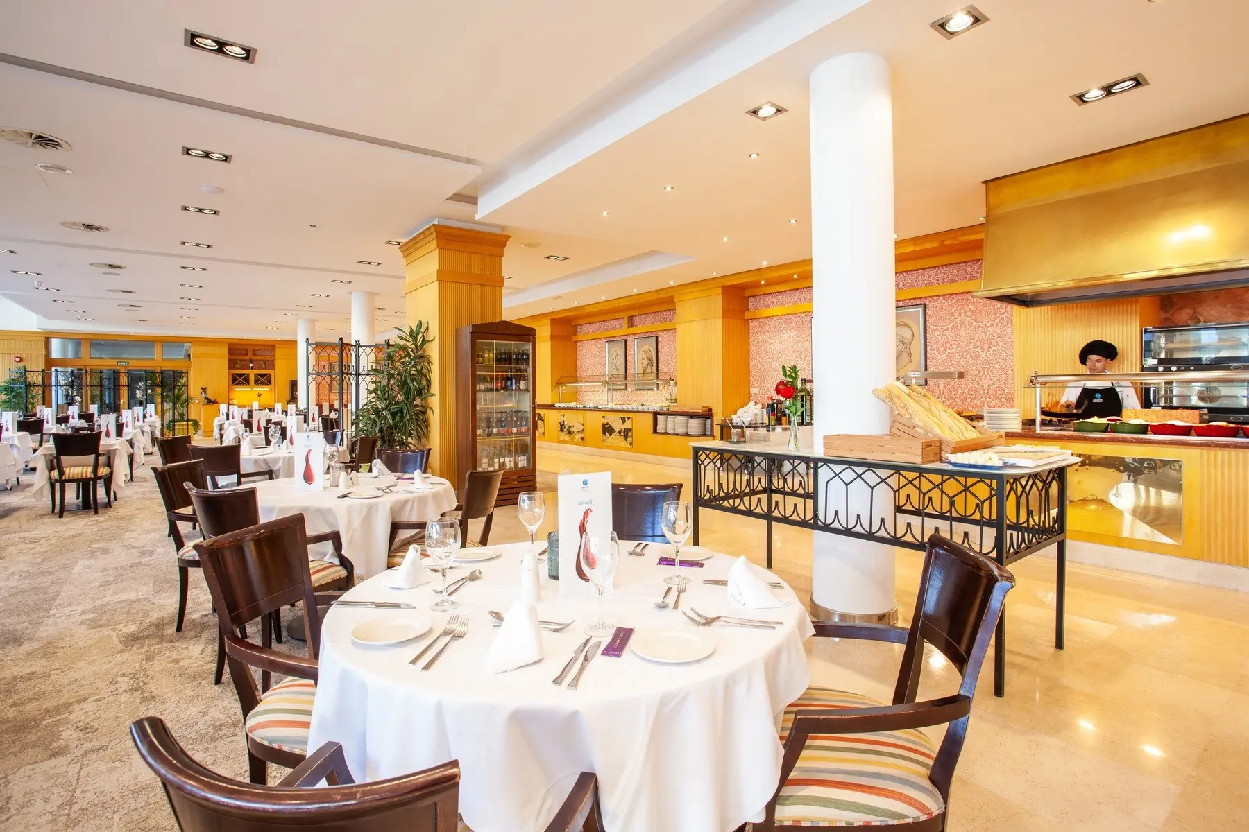 Grupotel Playa de Palma Suites Spa — GRUPOTEL PLAYA DE PALMA SUITES & SPA