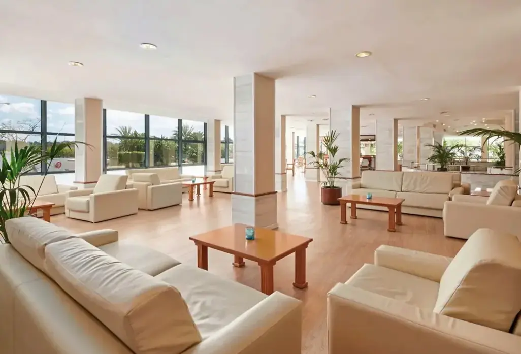 Lobby hotelu Grupotel Taurus Park
