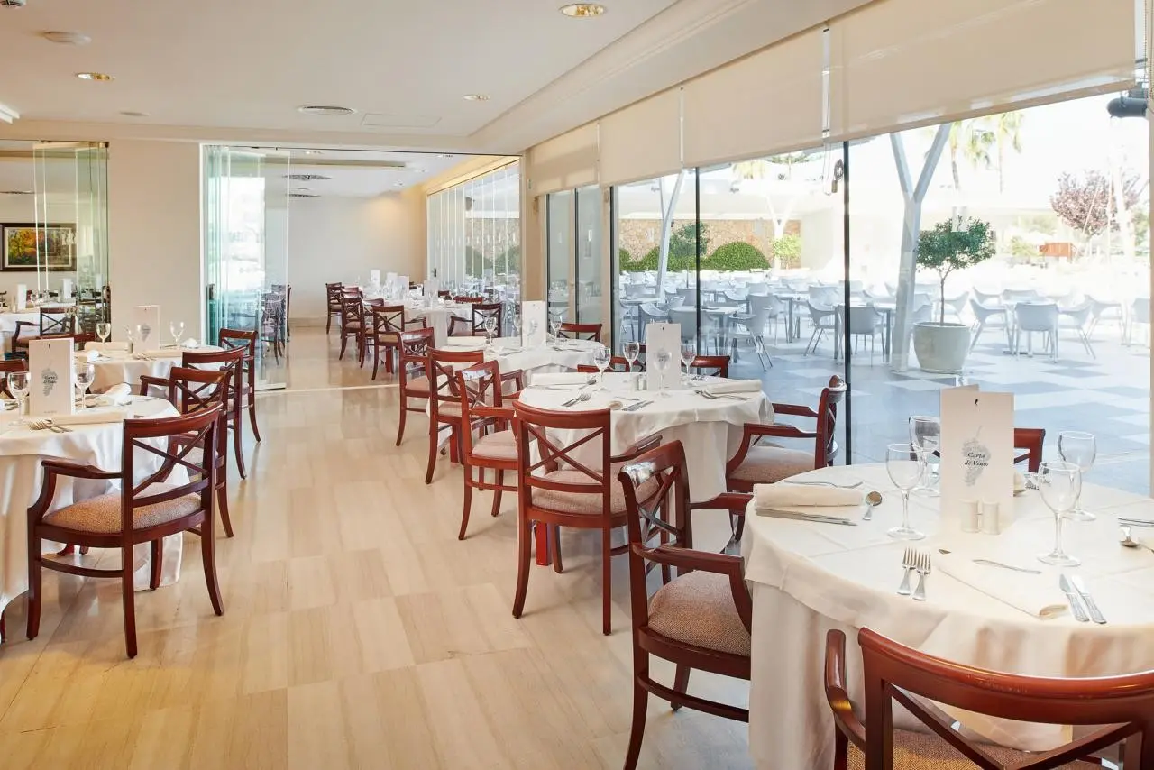 Hipotels Gran Coma — HIPOTELS COMA GRAN