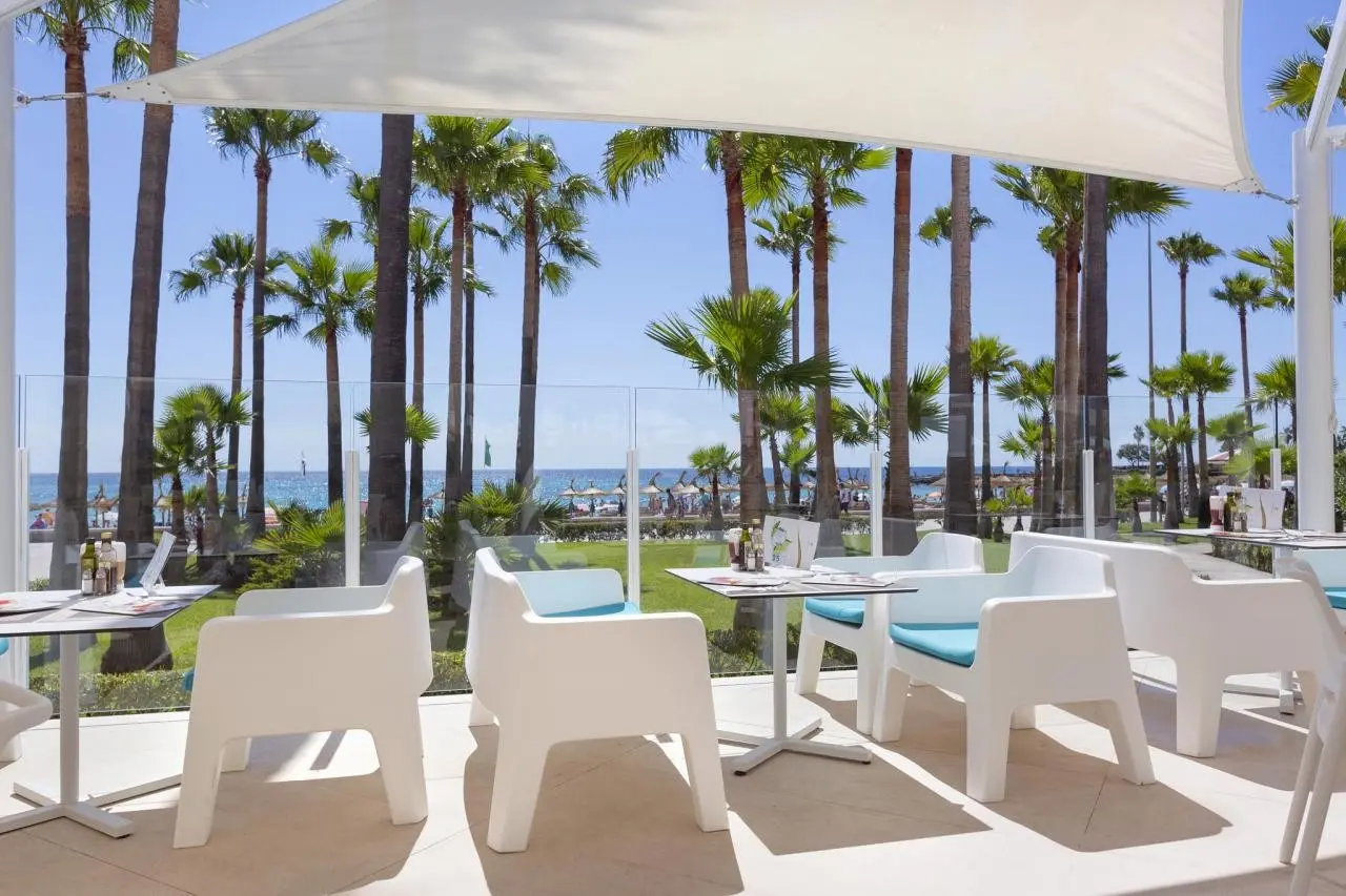 Hipotels Mediterraneo — HIPOTELS MEDITERRANEO