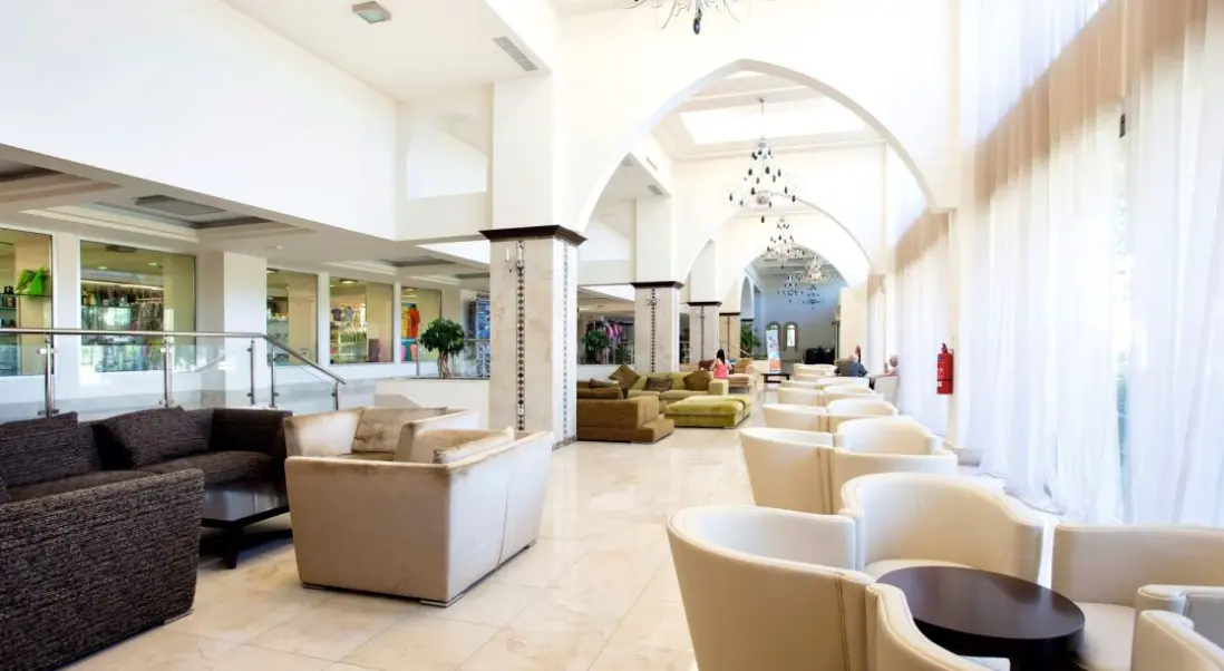 Lobby hotelu Ialyssos Bay