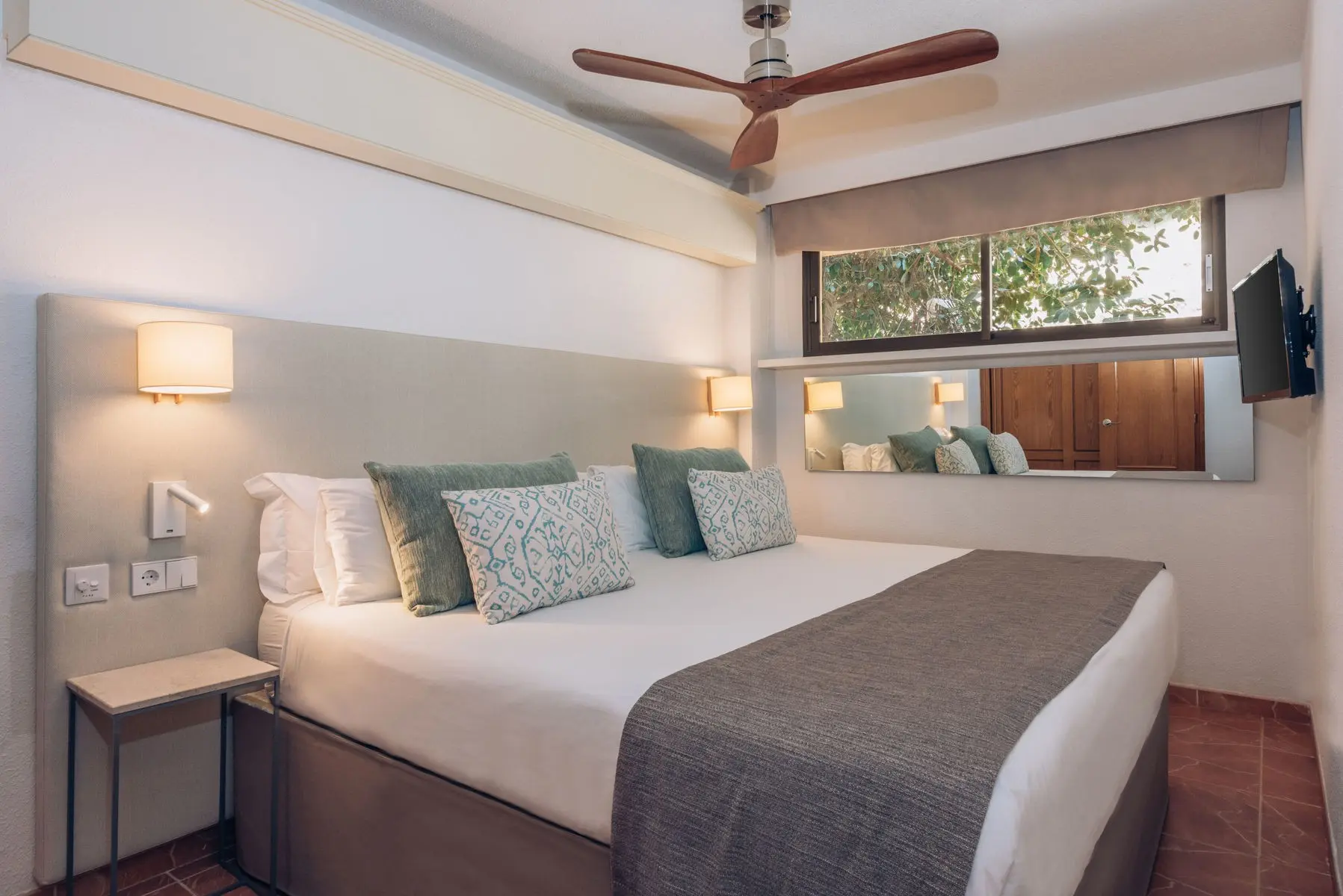 Iberostar Selection Jardin del Sol Suites — IBEROSTAR SELECTION JARDIN DEL SOL SUITES