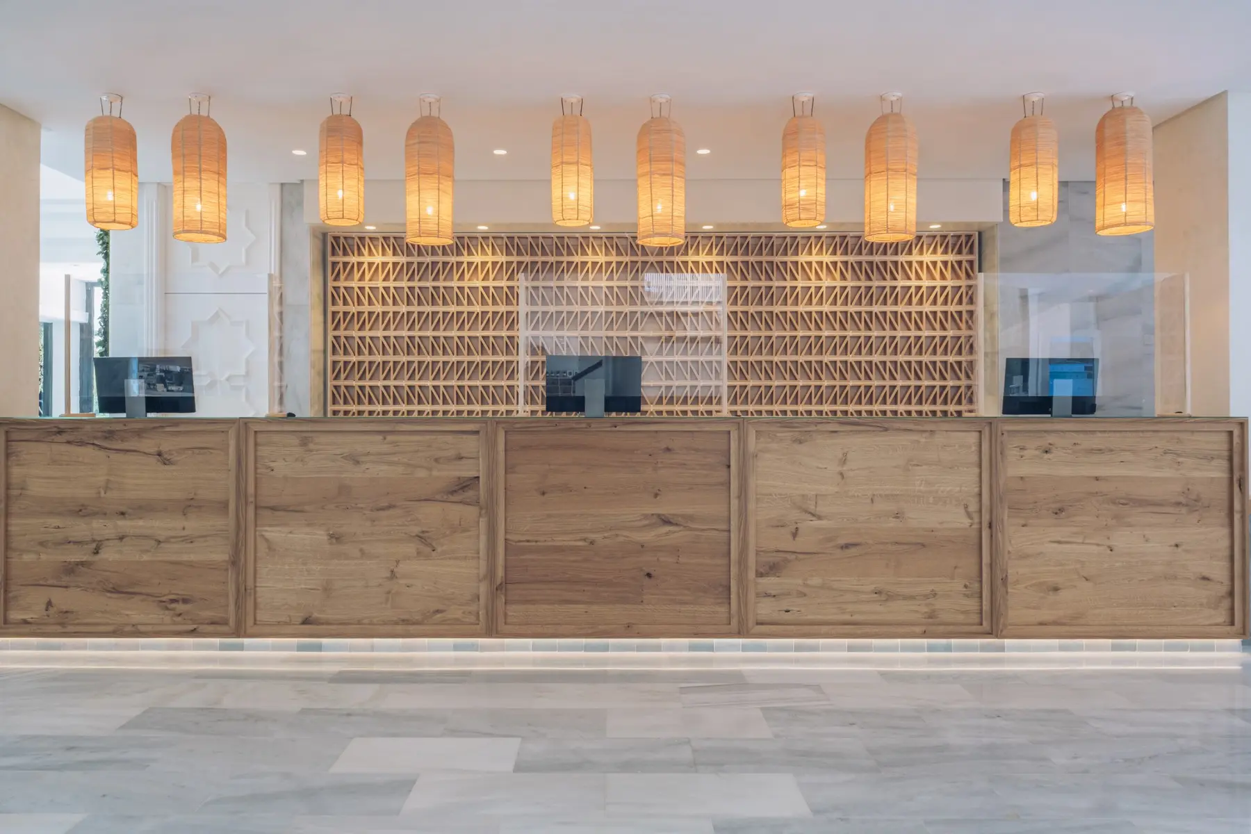 Iberostar Waves Alcudia Park — IBEROSTAR WAVES ROYAL ANDALUS