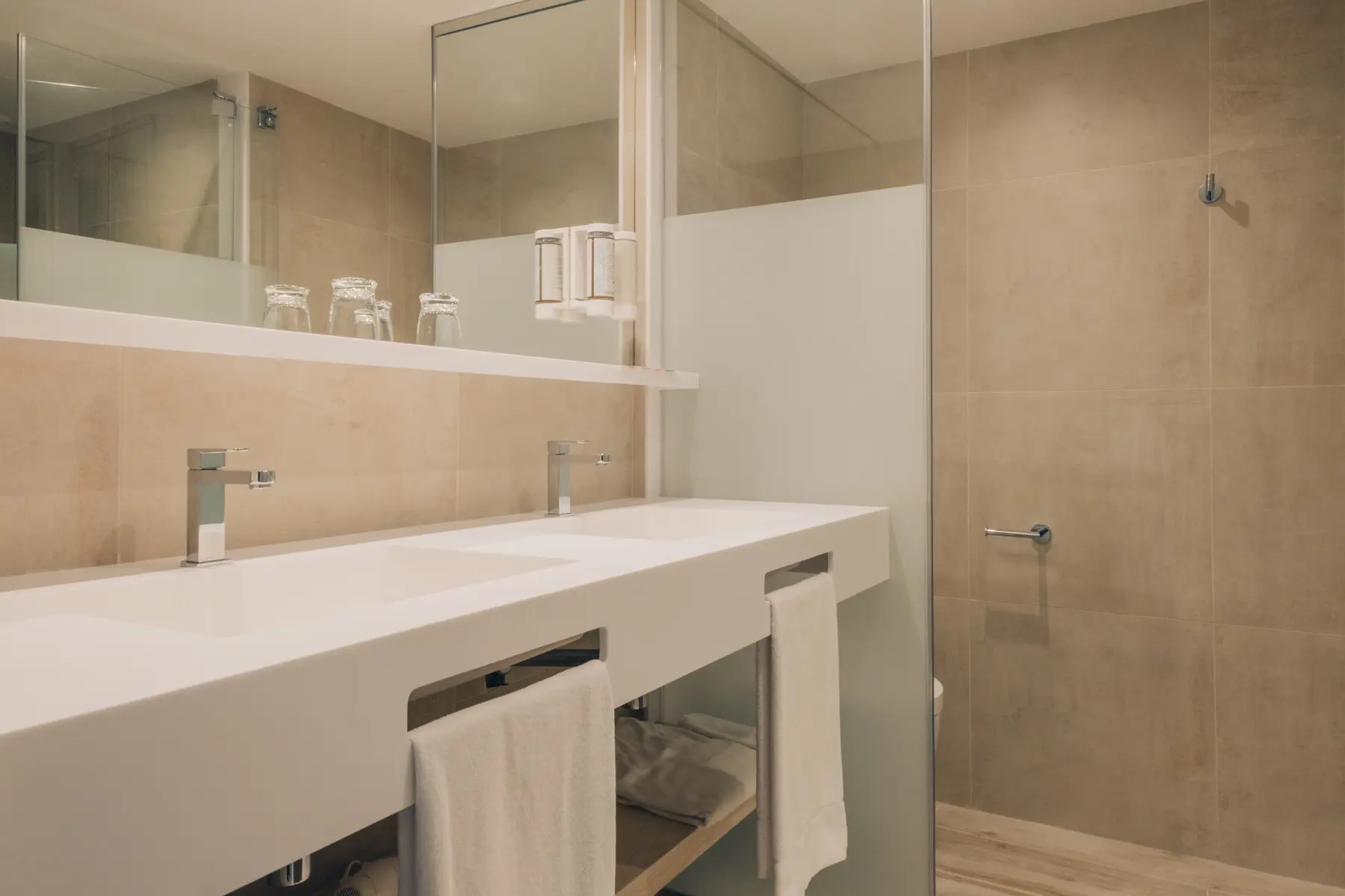 Iberostar Waves Alcudia Park — IBEROSTAR WAVES ROYAL ANDALUS