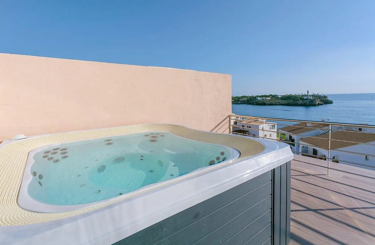 JS Cape Colom — JS CAPE COLOM