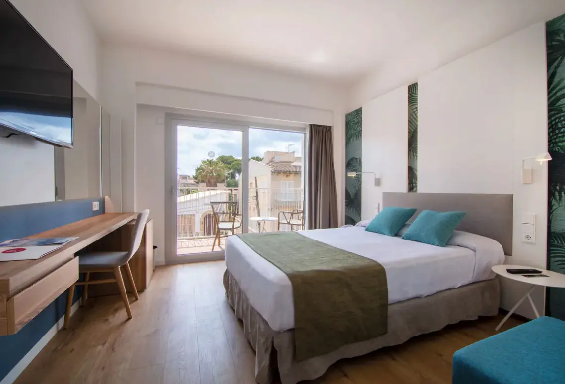 Pokój w hotelu JS Yate