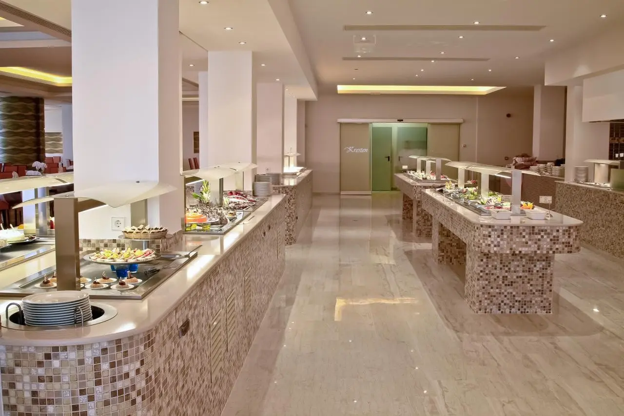 Kresten Royal Euphoria Resort — KRESTEN ROYAL EUPHORIA RESORT