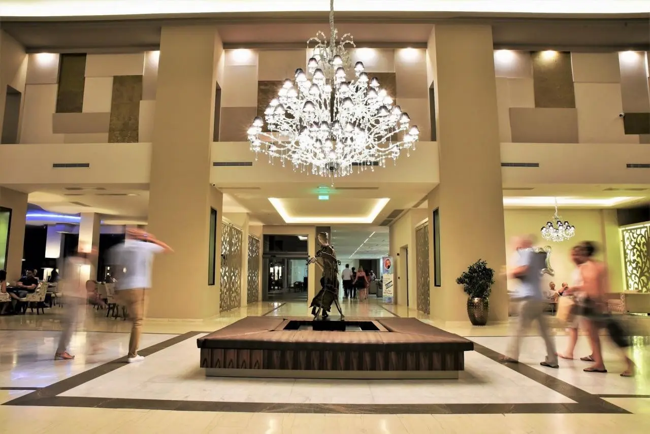 Kresten Royal Euphoria Resort — KRESTEN ROYAL EUPHORIA RESORT