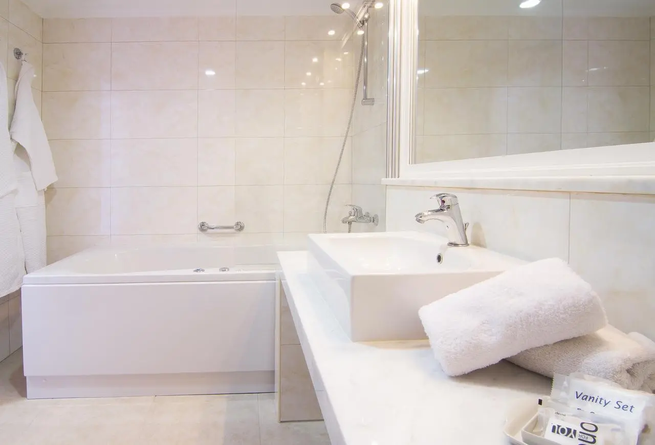 Kresten Royal Euphoria Resort — KRESTEN ROYAL EUPHORIA RESORT