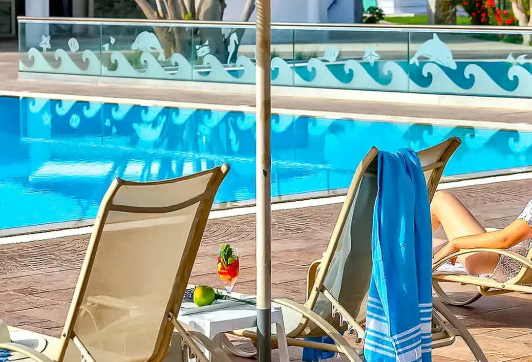Basen w hotelu Leonardo Kolymbia Resort