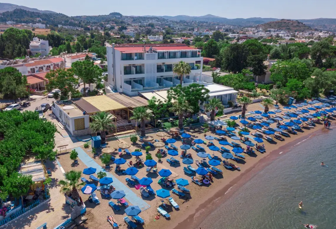 Plaża przy hotelu Lido Star Hotel