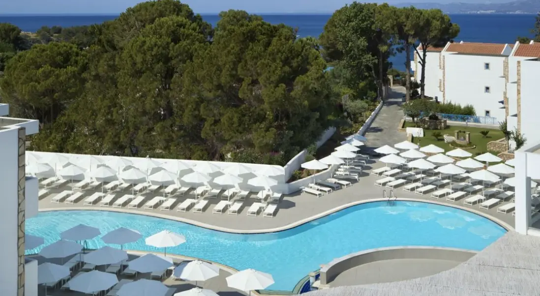 Basen w hotelu Lindia Thalassa Resort