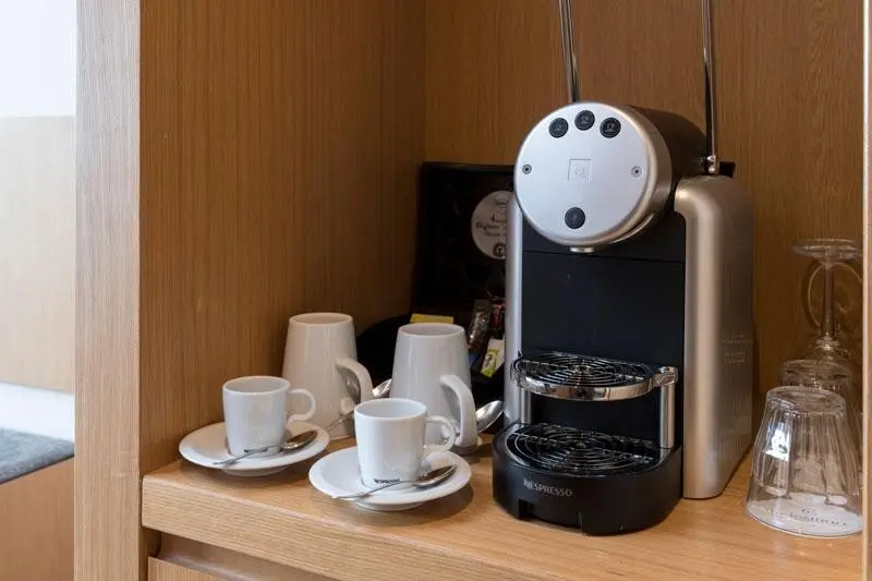 Lindos Mare — LINDOS MARE