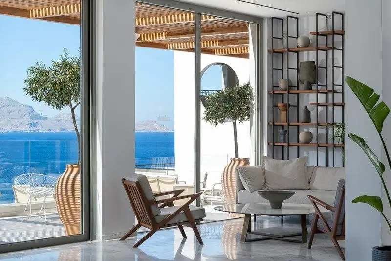 Lindos Mare — LINDOS MARE