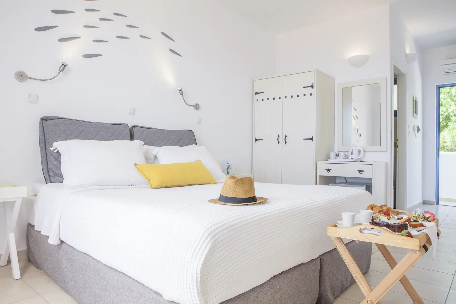 Lindos Sun — LINDOS SUN