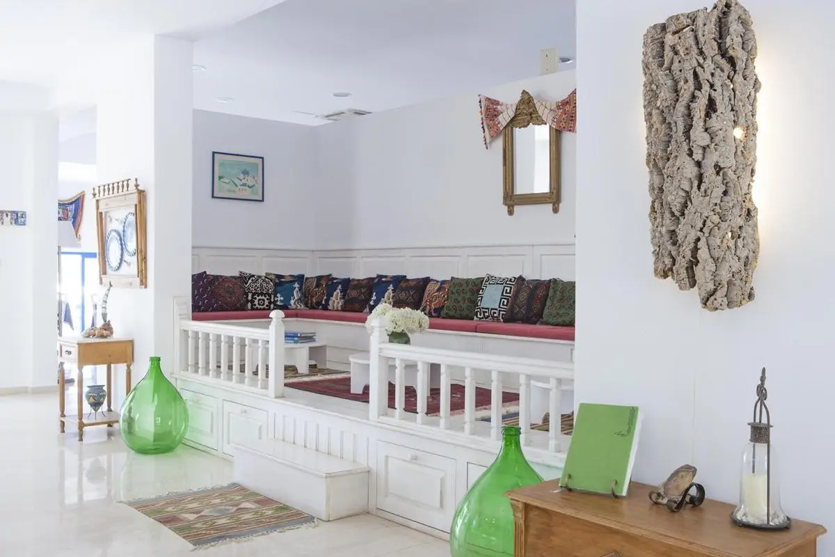 Lindos Sun — LINDOS SUN