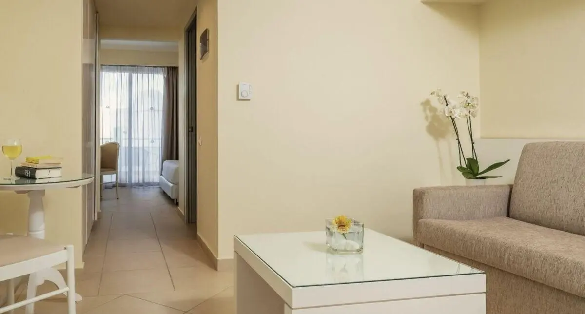 Lindos Village Resort & Spa — LINDOS VILLAGE RESORT & SPA