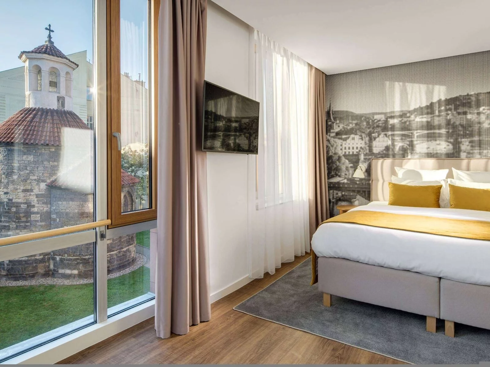 Hotel Mamaison Residence Downtown