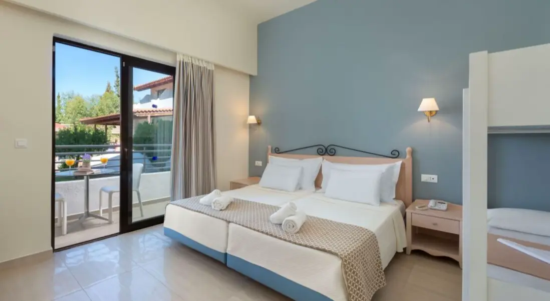 Pokój w hotelu Matoula Beach