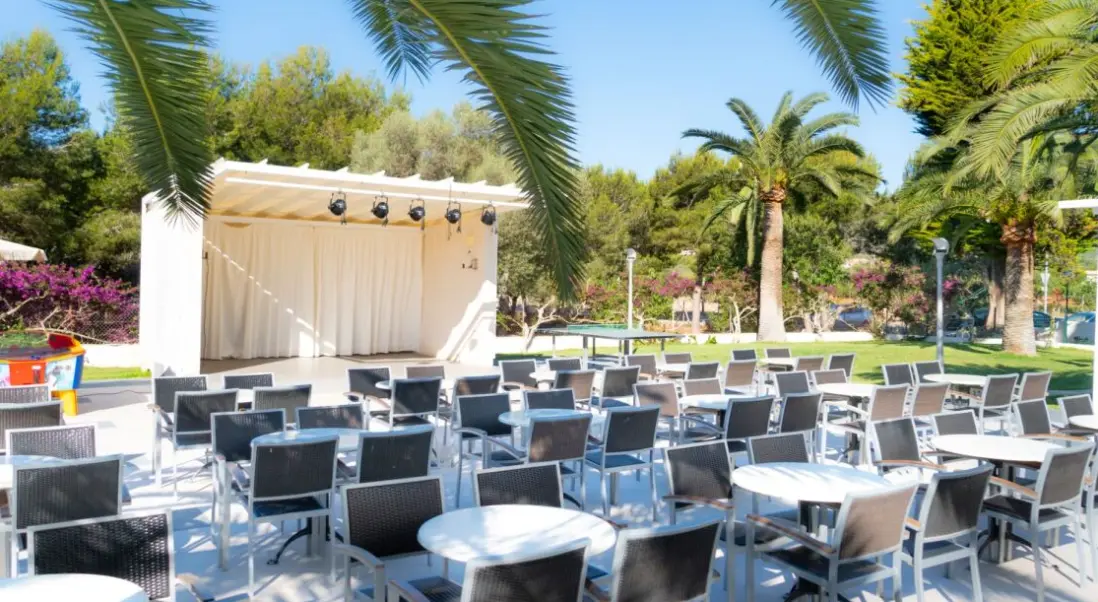 Restauracja i jedzenie w hotelu Millor Sol