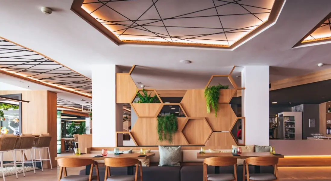 Restauracja i jedzenie w hotelu Mynd Adeje