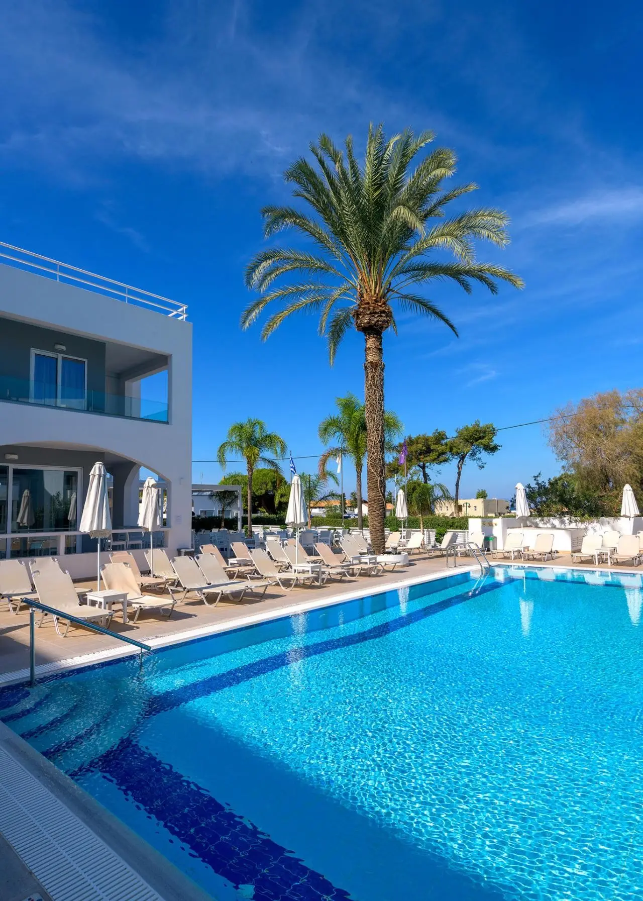 Basen w hotelu Oceanis Park