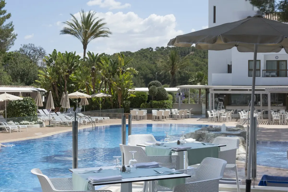 Ona Palmira Paguera — ONA PALMIRA PAGUERA