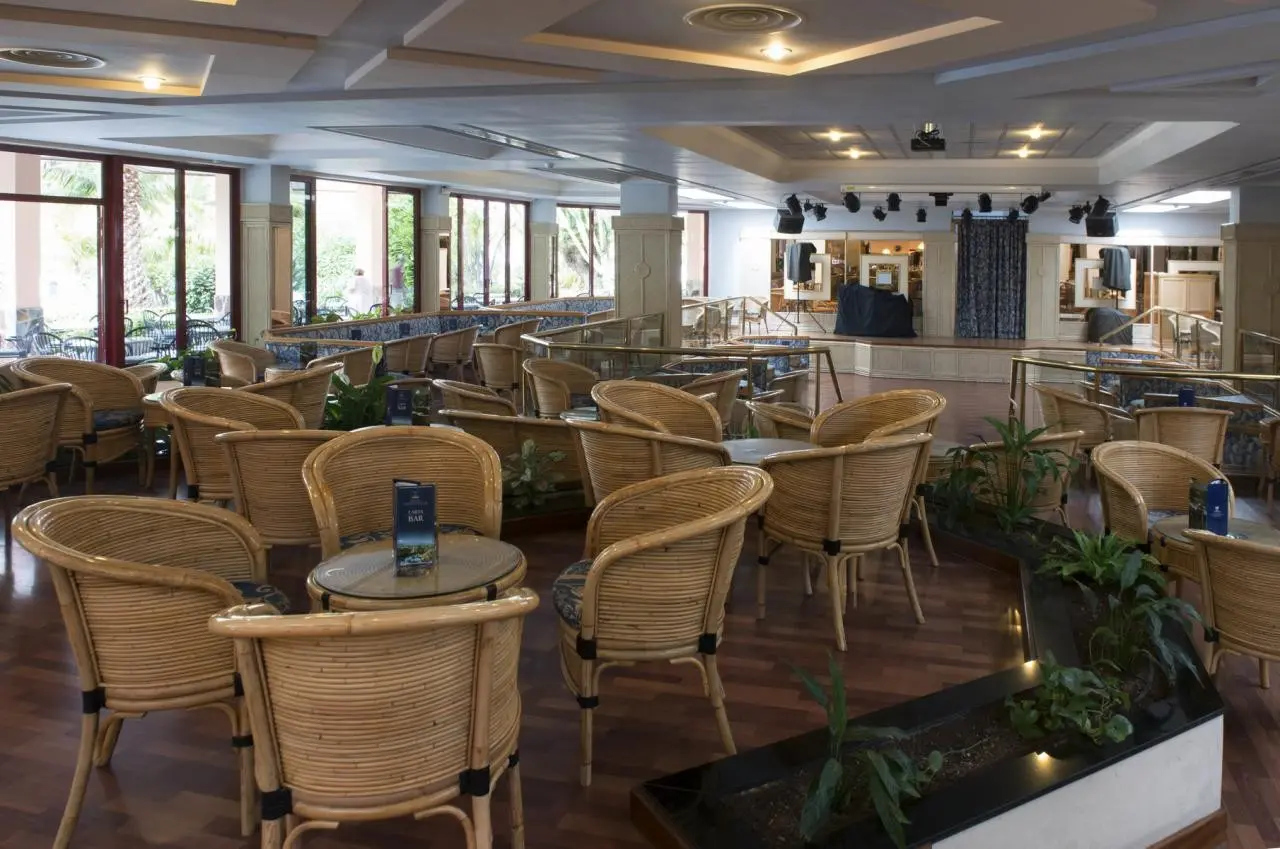 Puerto Palace — PUERTO PALACE