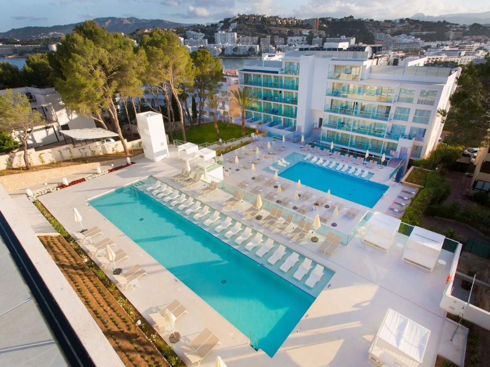 Hotel Reverence Life Hotel