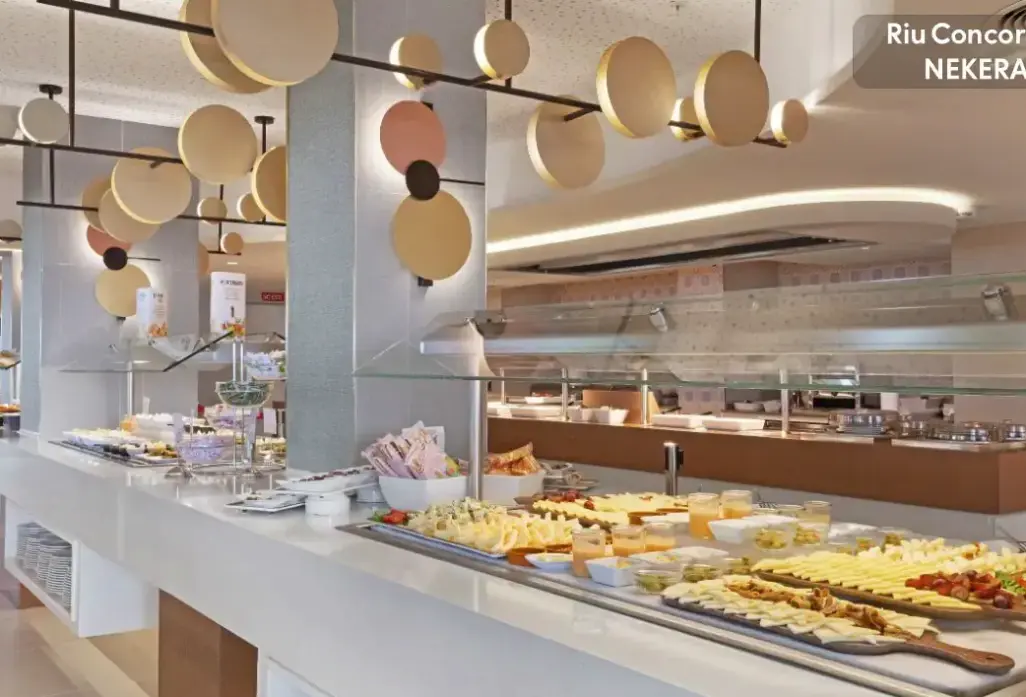 Restauracja i jedzenie w hotelu Riu Concordia
