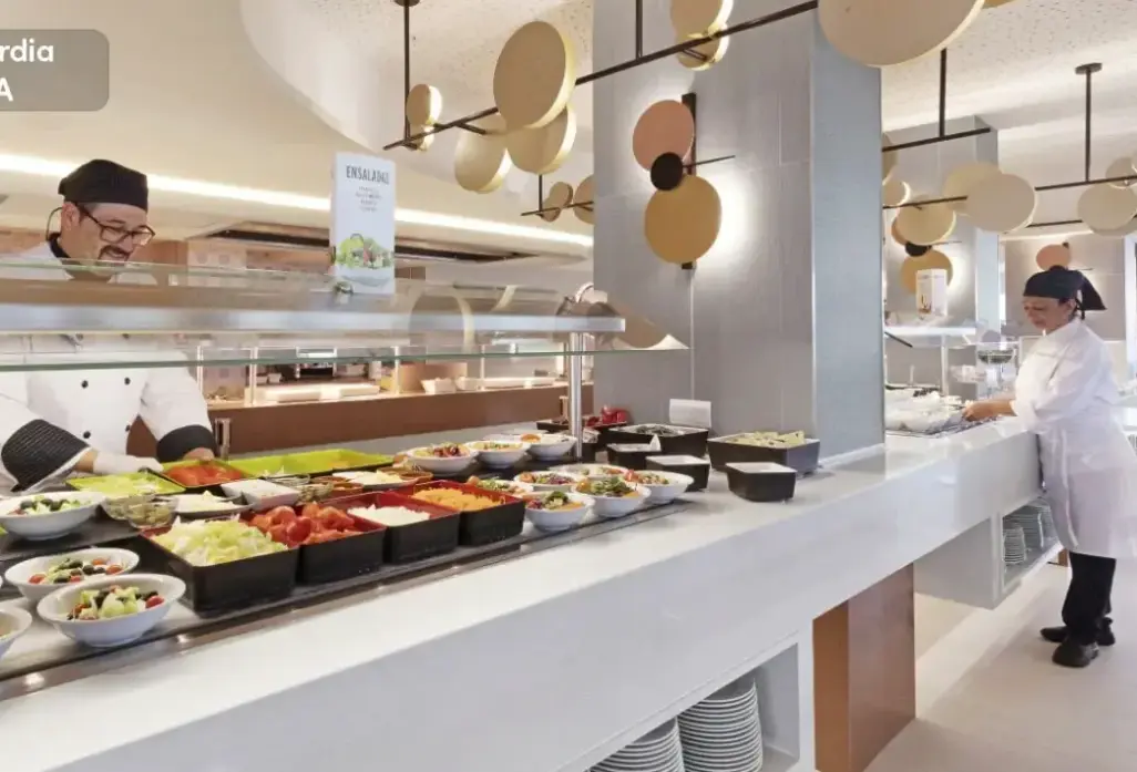 Restauracja i jedzenie w hotelu Riu Concordia