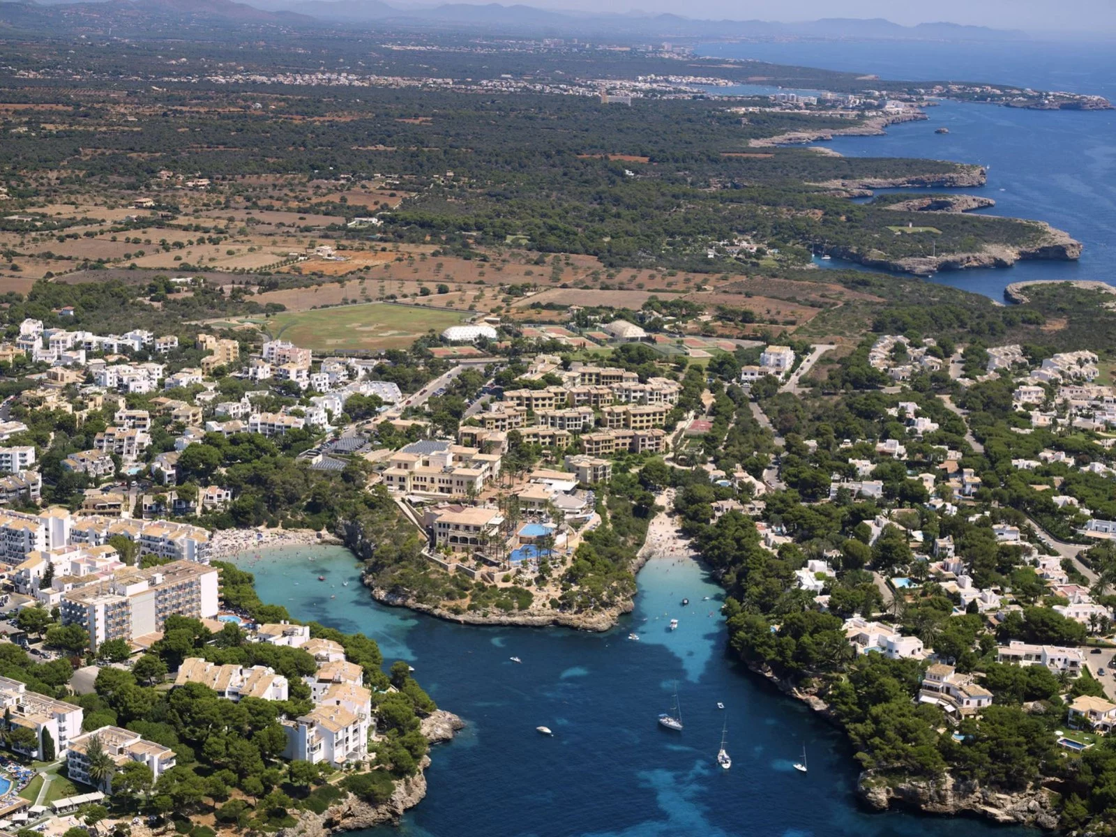 Hotel Robinson Cala Serena