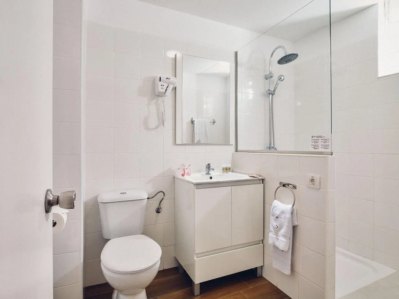 Route Active Hotel — ROUTE ACTIVE