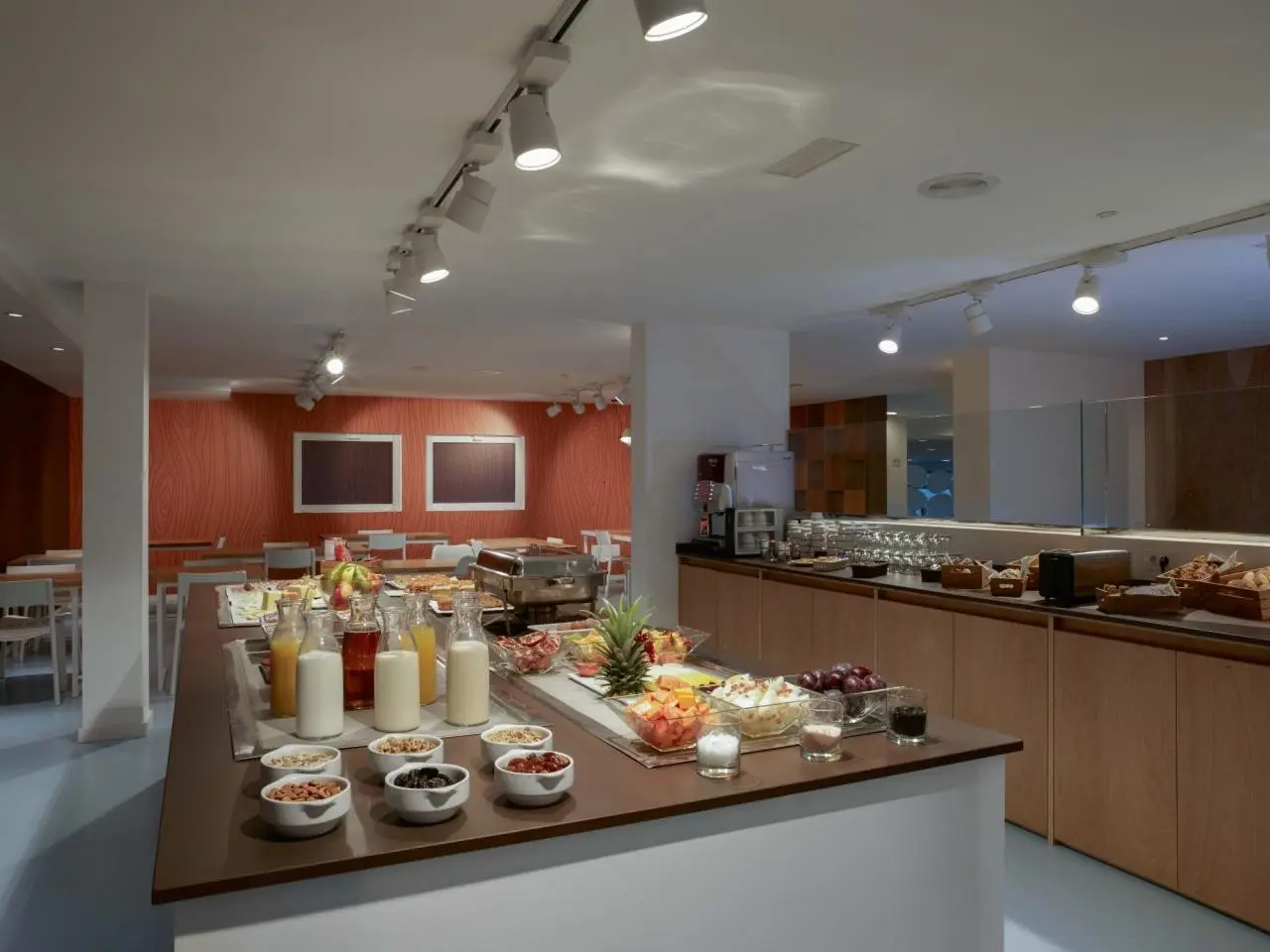 Route Active Hotel — ROUTE ACTIVE