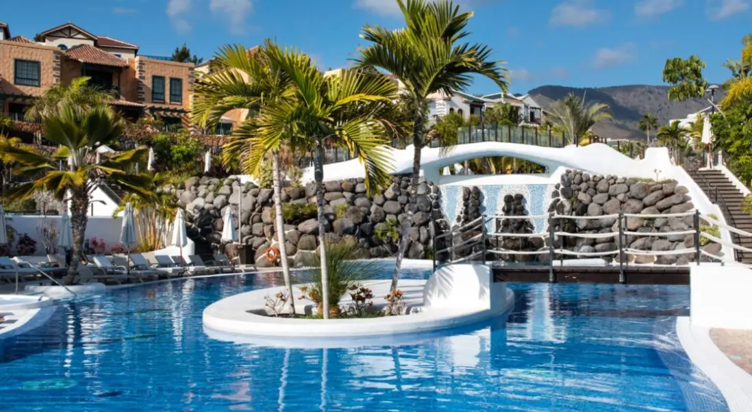 Basen w hotelu Suite Villa Maria