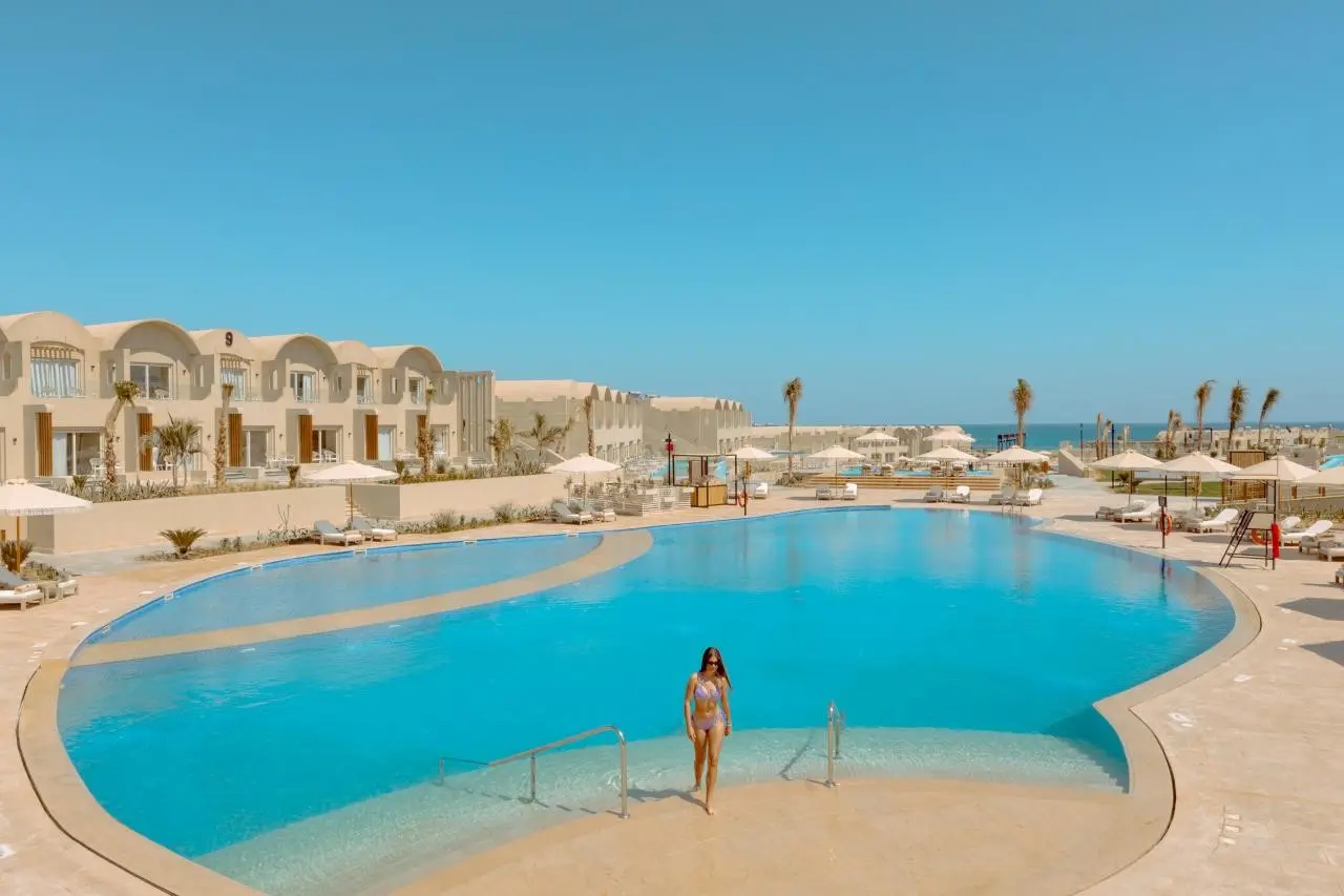 Basen w hotelu Sunrise Anjum Resort Marsa Alam
