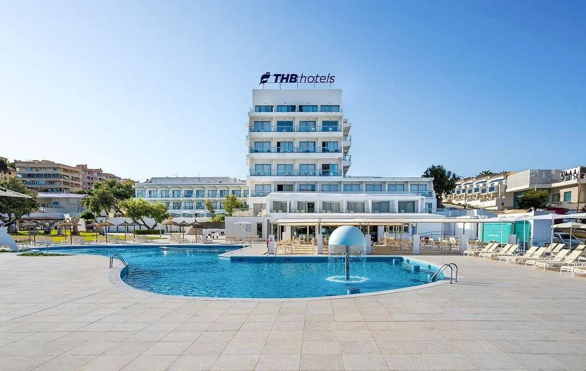 Basen w hotelu Thb Cala Lliteras