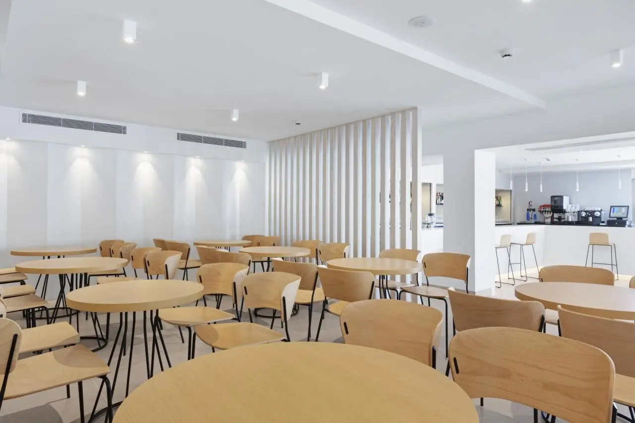 Restauracja i jedzenie w hotelu Thb Cala Lliteras