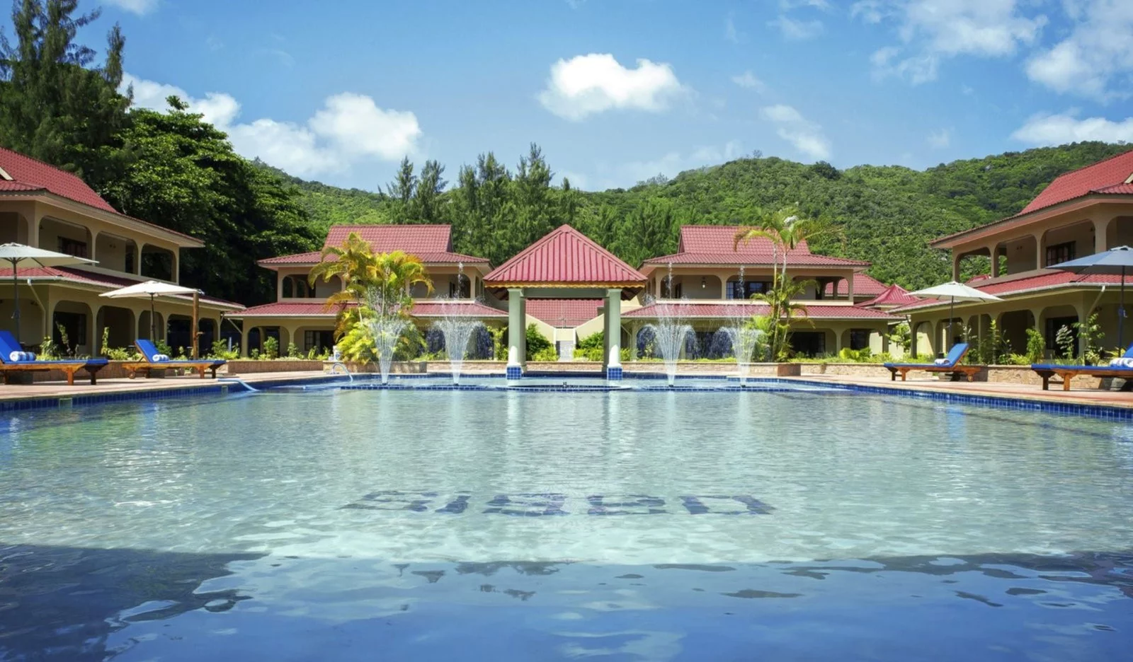 Hotel The Oasis Hotel, Restaurant & Spa