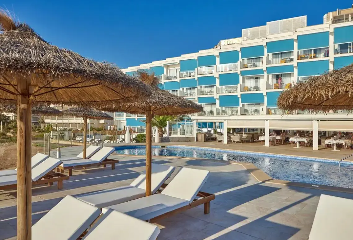 Basen w hotelu Universal Cabo Blanco