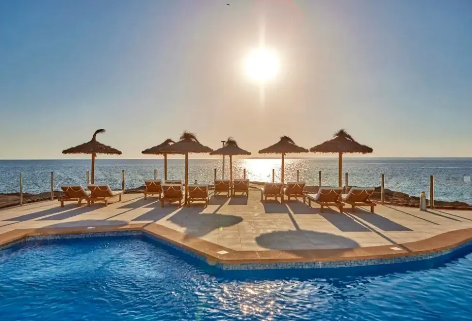 Basen w hotelu Universal Cabo Blanco