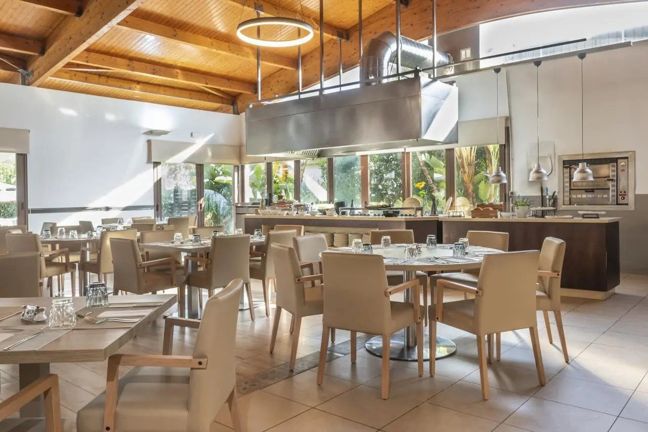 Valentin Playa de Muro Aparthotel — VALENTIN PLAYA DE MURO